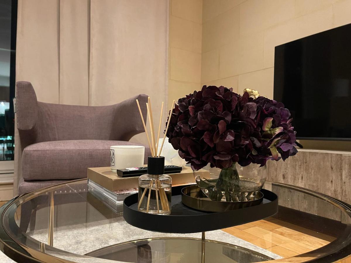 Stunning Westminster Apartment - 9 Albert Londyn Zewnętrze zdjęcie